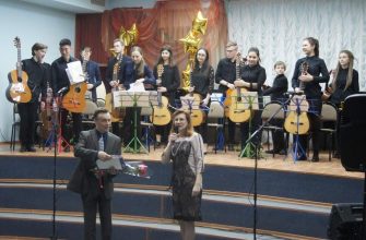 В Новочеркасске впервые дал концерт гитарный оркестр «Классика»