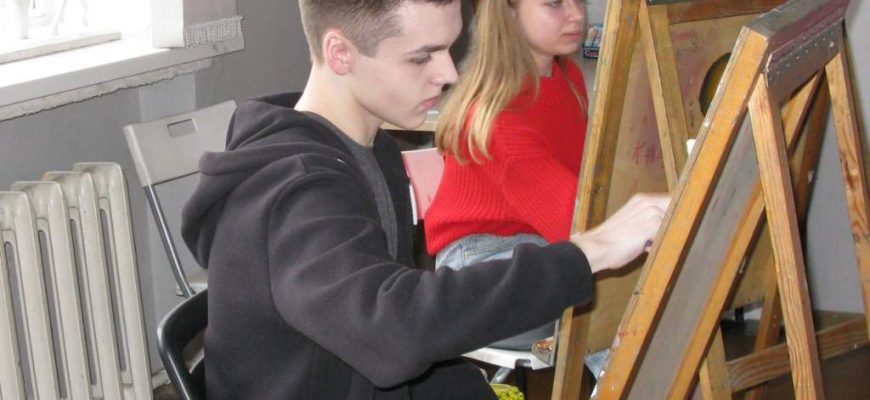 В Детской школе искусств им. Н.Н. Дубовского проходит олимпиада школьников «Архитектура и искусство»