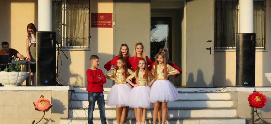 В День города жителей Ключевого пригласили на концерт, а в Луговом устроили развлечения для юных новочеркасцев