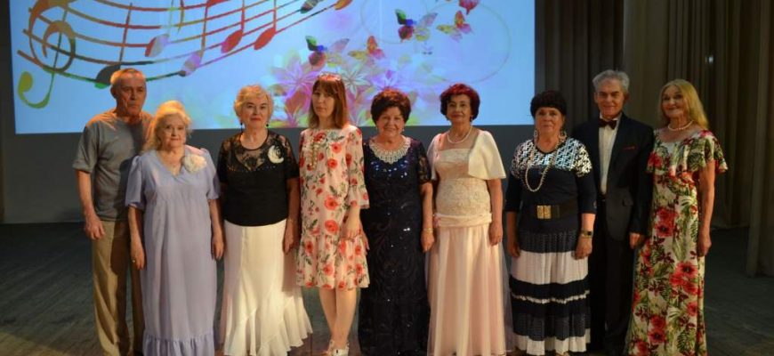 «Музыка – праздник души» – жители Донского побывали на концерте вокалистов