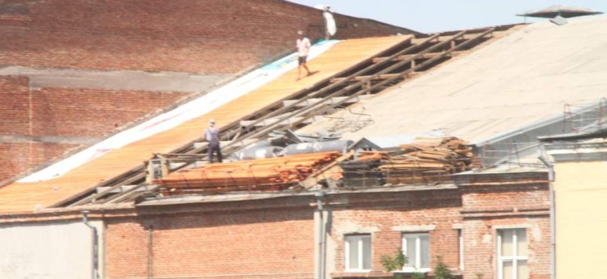 В Год театра в Новочеркасске начался ремонт театра