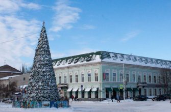 Новогоднюю Ёлку в Новочеркасске ждёт праздничное обновление
