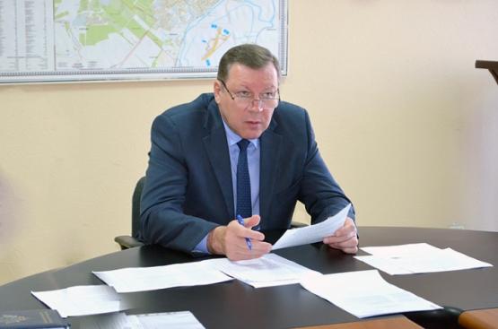 Осужденного за взятку бывшего сити-менеджера Новочеркасска отпустили под подписку
