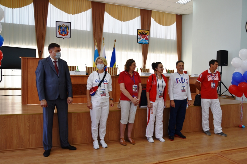 Новочеркасск посетила делегация спортсменов-олимпийцев