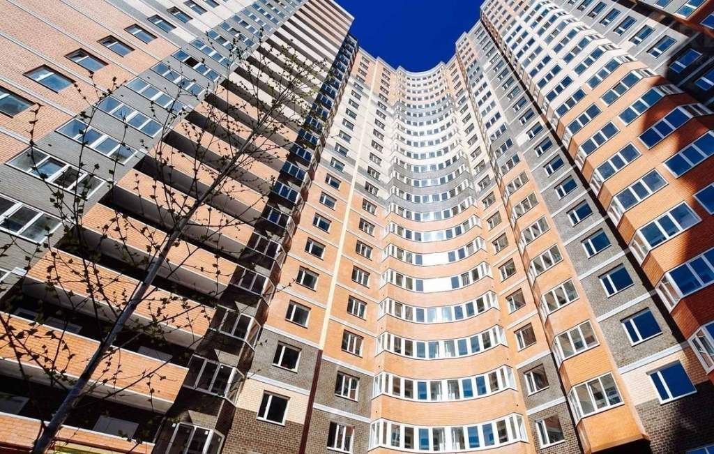 Почти пять годовых зарплат нужно накопить для покупки однокомнатной квартиры в Ростове