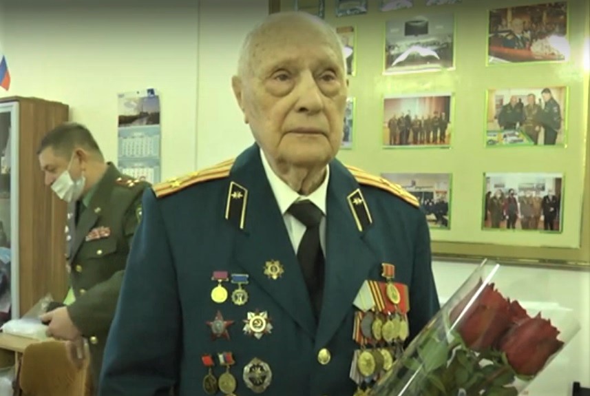Новочеркасскому ветерану Николаю Малькову – 95!