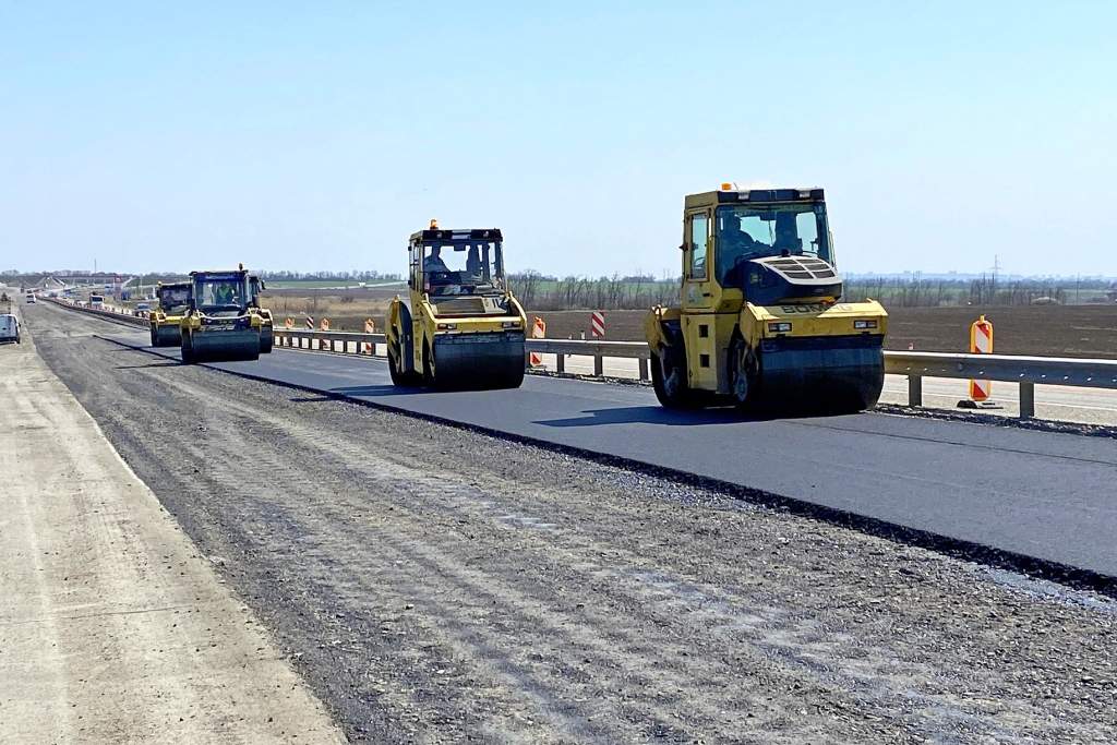 В Ростовской области приведут в соответствие всем нормам и требованиям 100 км автодорог