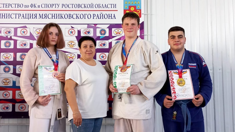 Новочеркасские дзюдоисты завоевали пять медалей первенства Ростовской области