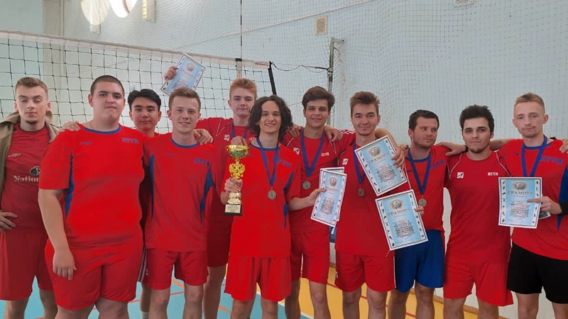 Волейболисты Новочеркасска завоевали «серебро» первенства среди слабослышащих спортсменов