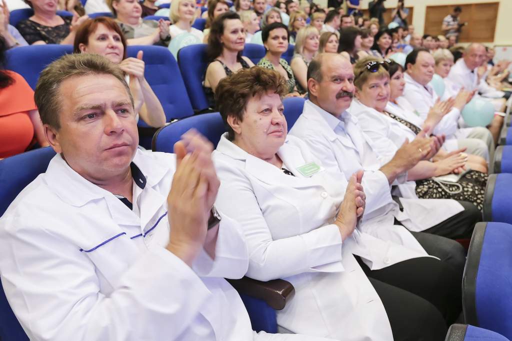 На индексацию зарплат в медицине Ростовская область получит 1,4 млрд руб