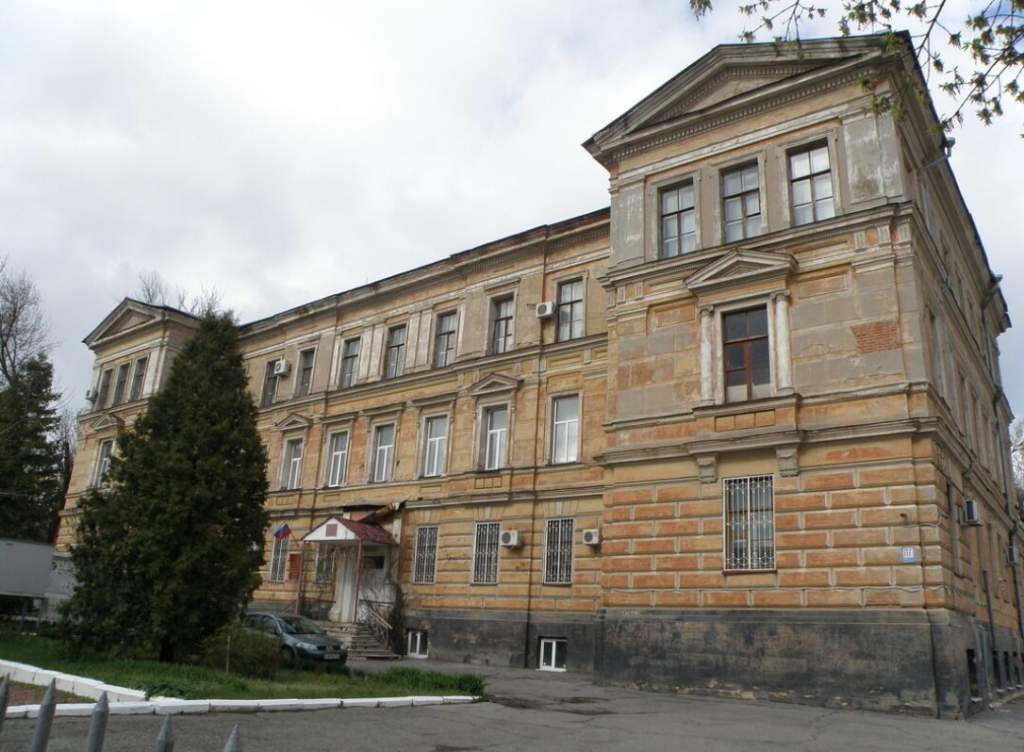 Фасад исторического здания ветеринарной станции в Новочеркасске восстановят за 3,2 млн