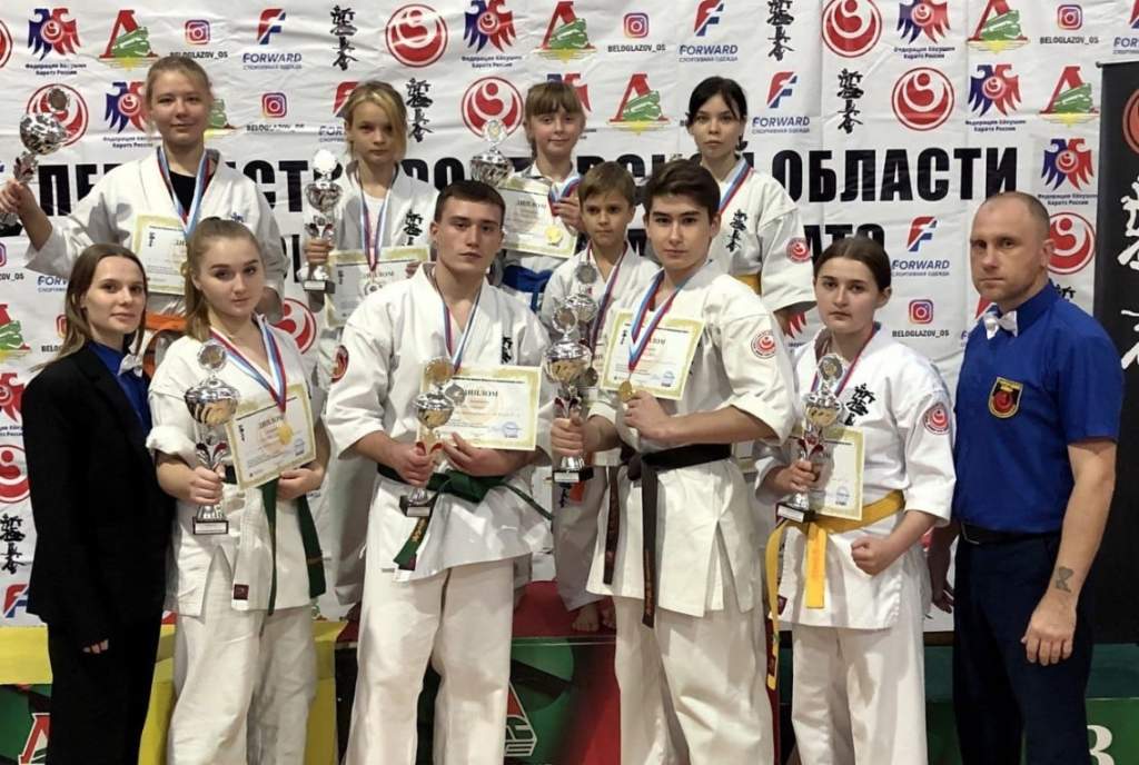 Первенство Ростовской области по киокусинкай принесло медали юным спортсменам Новочеркасска