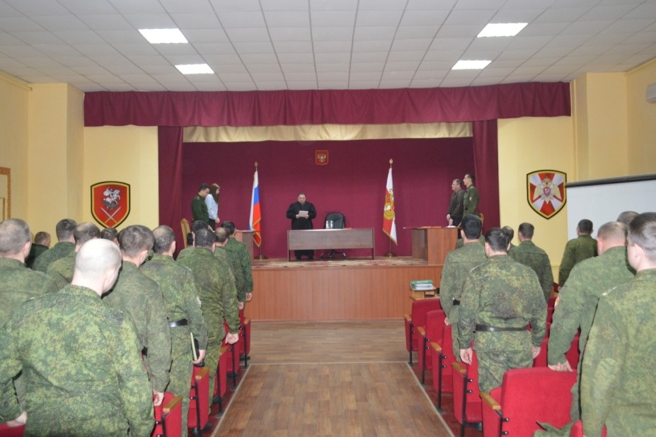 В Новочеркасске трое срочников предстали перед военным судом за дачу взяток