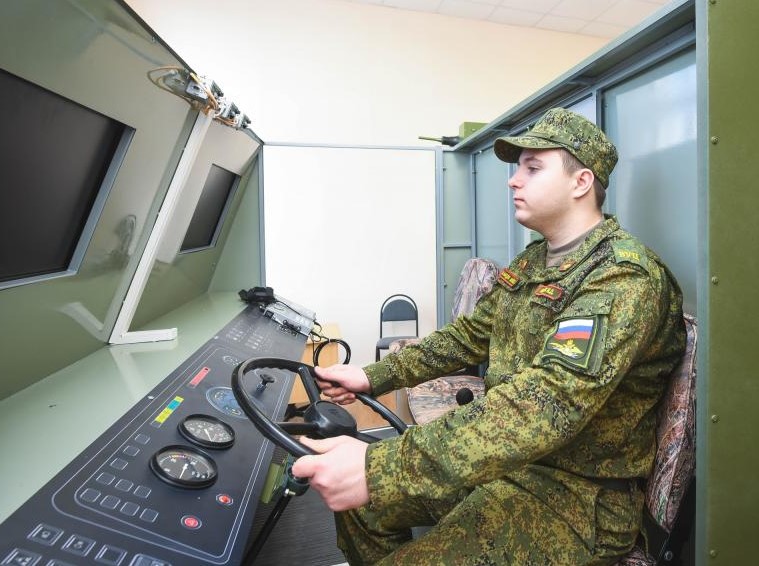 Политех Новочеркасска получил для своего военного учебного центра новое оборудование