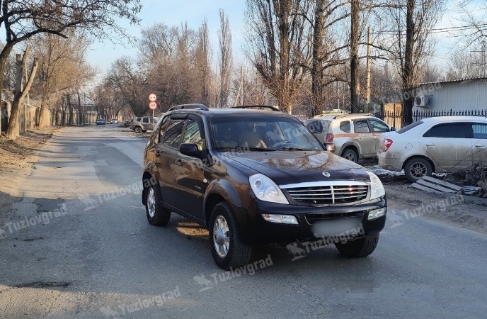 В Новочеркасске водитель-пенсионер умер за рулем на дороге