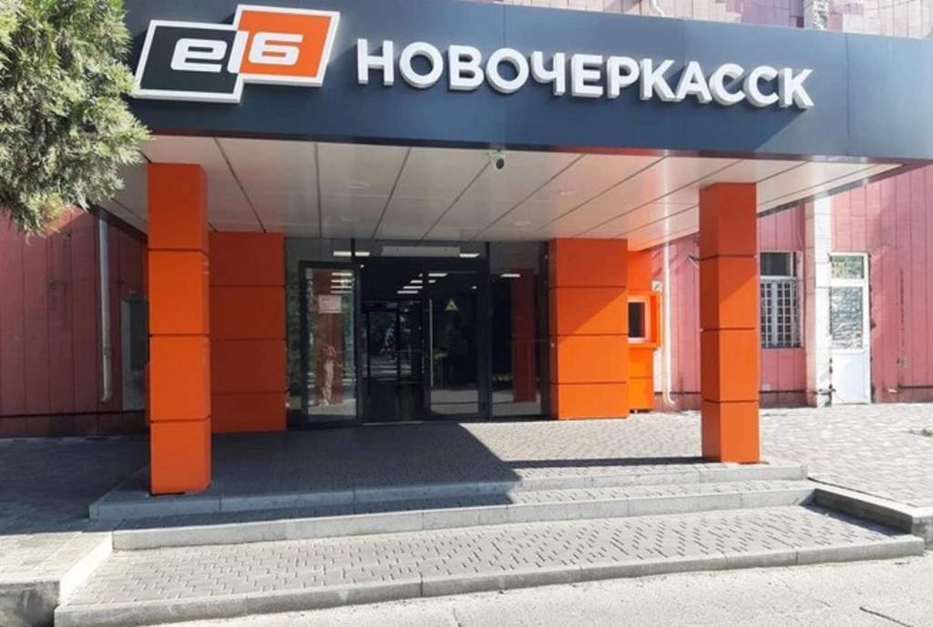 В Новочеркасске на предприятии холдинга Эл 6 рухнула крыша