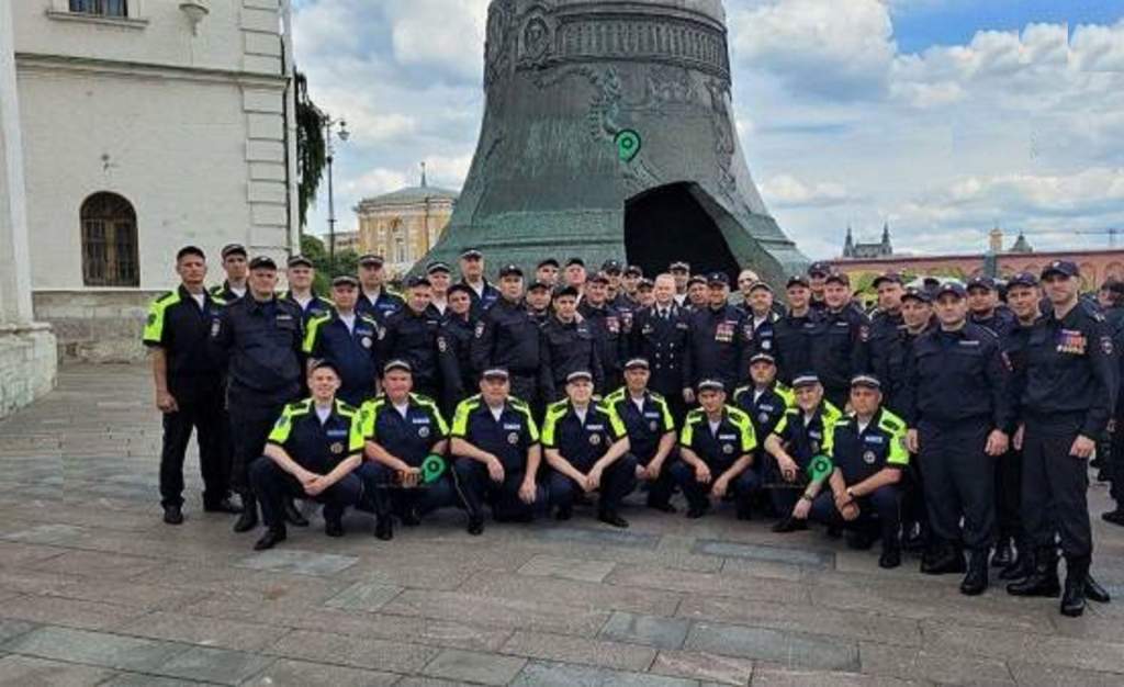 Президент наградил 50 отважных полицейских Ростовской области за действия в дни мятежа