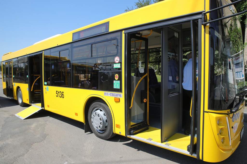 Новочеркасск до конца года получит 15 новых автобусов