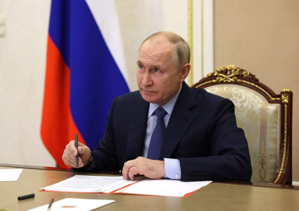 Владимир Путин подписал поправки в закон о выборах президента