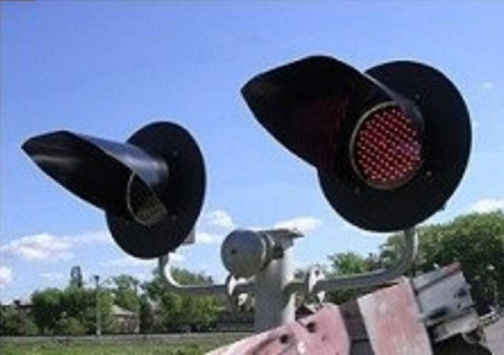 В Новочеркасске 28-летний мужчина погиб под колесами поезда