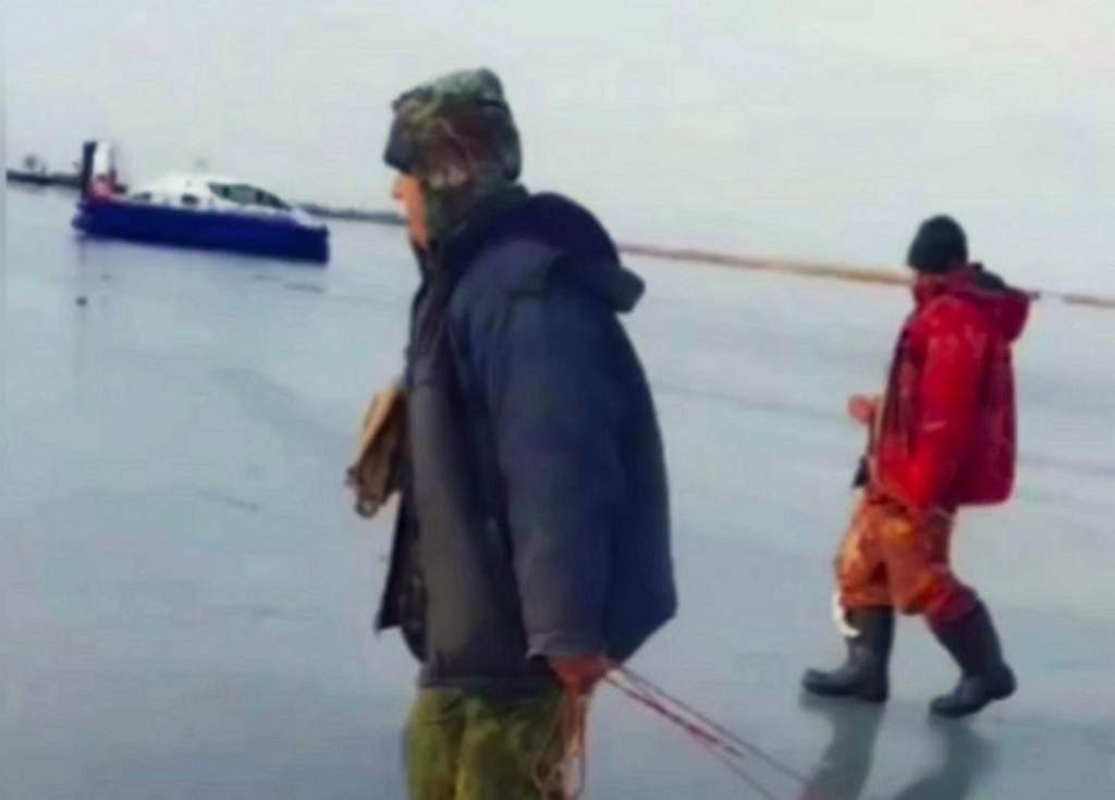 Зимняя ловля на льду в Ростовской области обернулась трагедией для рыбака